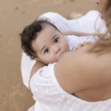 photographe allaitement bébé