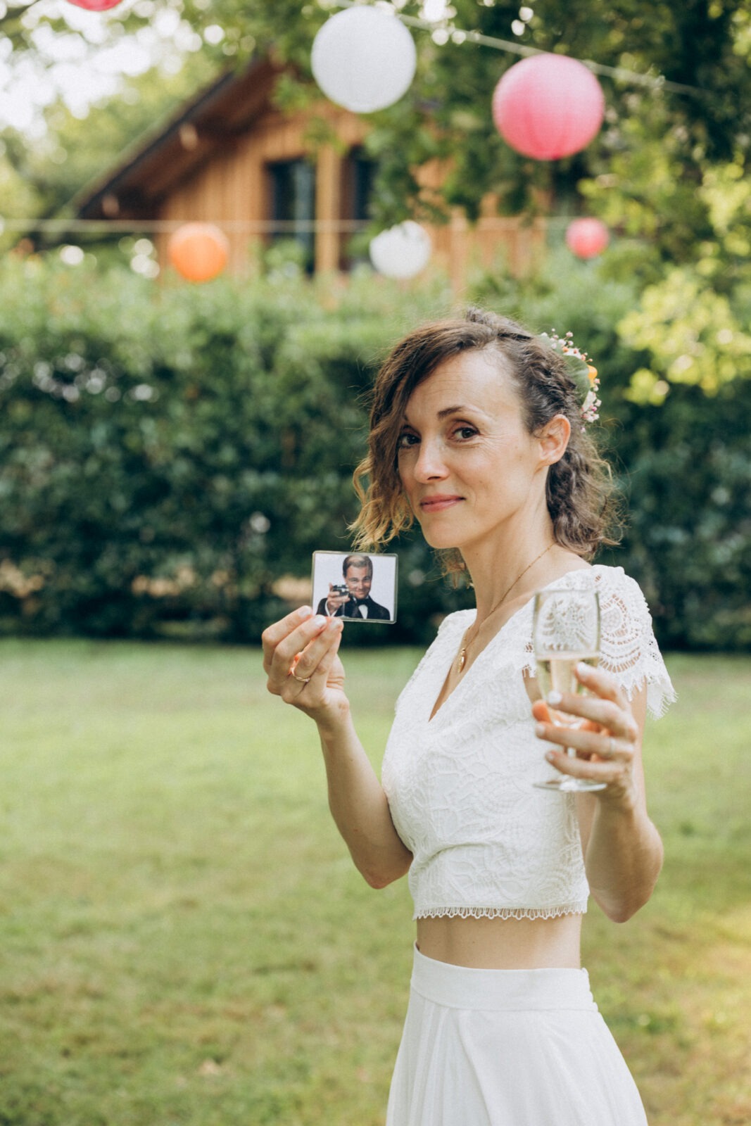 Séance photo dans les Landes et Pays Basque jeux mariage rigolo aquitaine